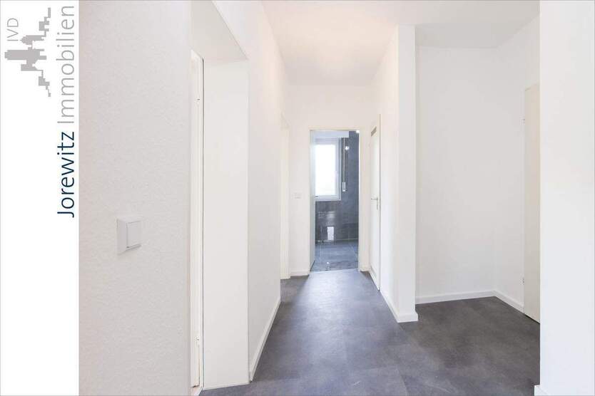 Bielefeld-Senne: Sanierte 2 Zimmer-Wohnung mit Loggia und Weitblick 2 zimmer