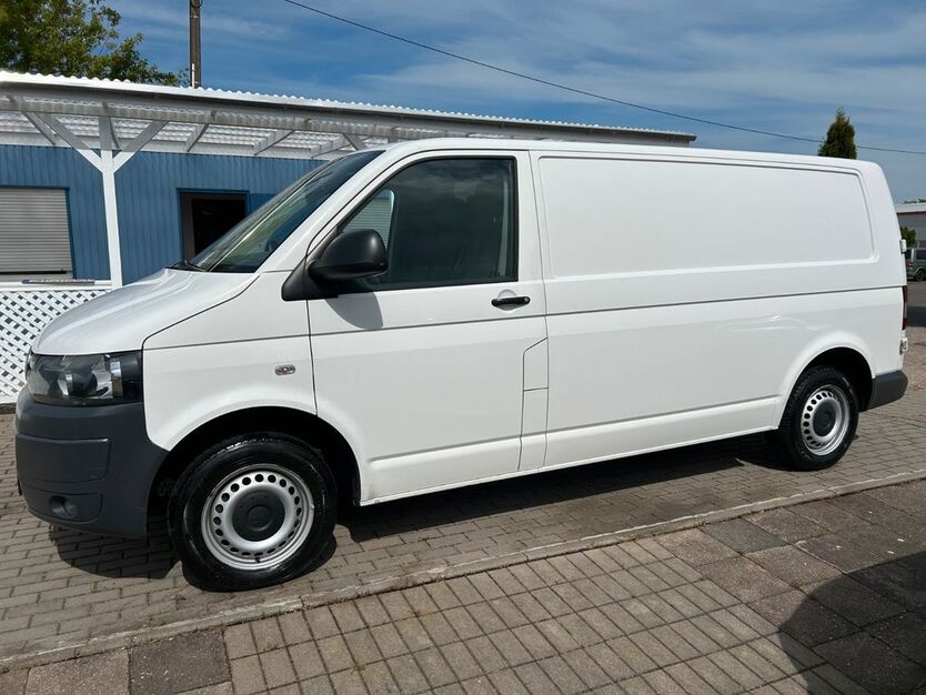 VW T5 Transporter 225.000 km 7.699 € Orlishausen 99610