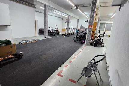 Gewerbeimmobilie in Lindau - 225m2 Halle mit großem Tor zimmer