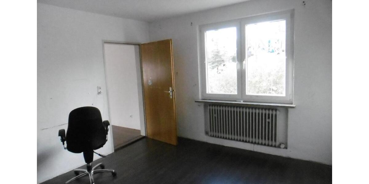 Einfamilienhaus Mainleus - 7 Zimmer, 165 m&sup2;, 186.000&euro; | Angebot:25948788
