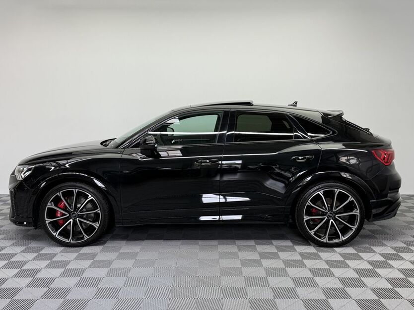 Audi Q3 12.500 km 66.000 € Radevormwald 42477