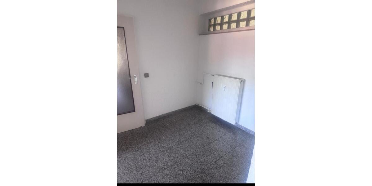 Erdgeschoßwohnung Merzig - 1 Zimmer, 75 m&sup2;, 880&euro; | Angebot:26365838
