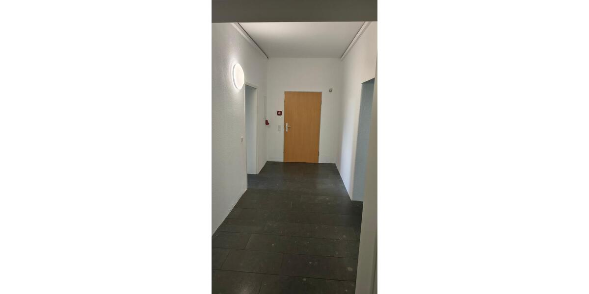 Etagenwohnung Hildesheim Himmelsthür - 6.5 Zimmer, 224 m&sup2;, 269.000&euro; | Angebot:26987181