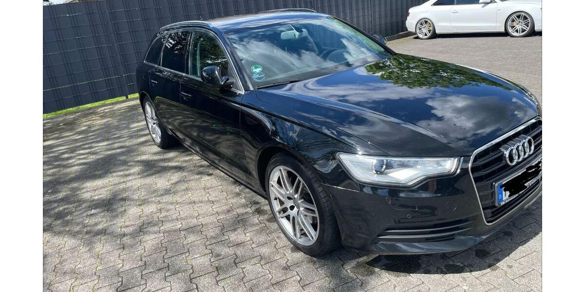 Audi A6 291.000 km 9.700 &euro; Hövelhof 33161