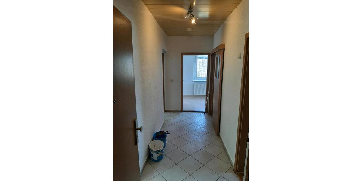 Etagenwohnung Südliches Anhalt - 3 Zimmer, 67 m&sup2;, 82.000&euro; | Angebot:26986950