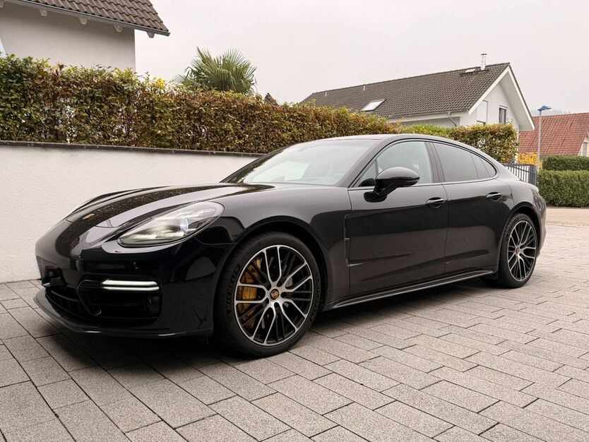 Porsche Panamera 72.979 km 98.650 € Freiburg 79098