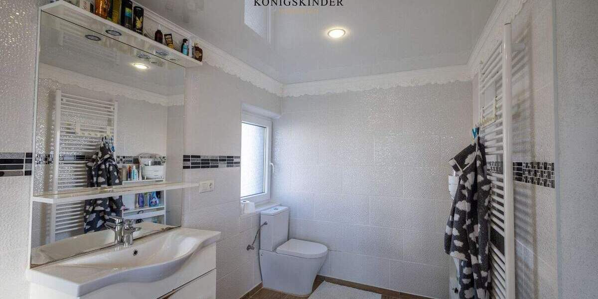 Einfamilienhaus Bartholomä - 6 Zimmer, 226 m&sup2;, 499.000&euro; | Angebot:25676025