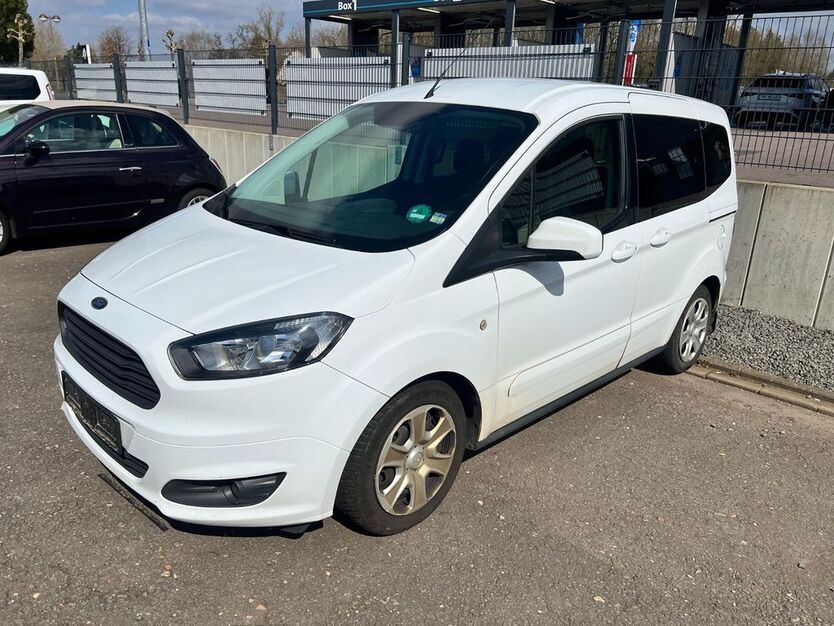 Ford Tourneo Courier 236.500 km 5.500 € Bitburg 54634