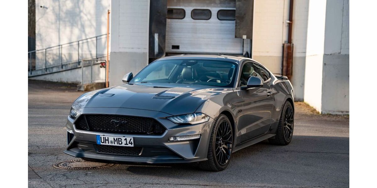 Ford Mustang 53.000 km 35.800 &euro; Hildebrandshausen 99976