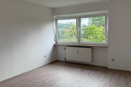 Wohnung Estenfeld - 3 Zimmer, 75 m&sup2;, 960&euro; | Angebot:26706064