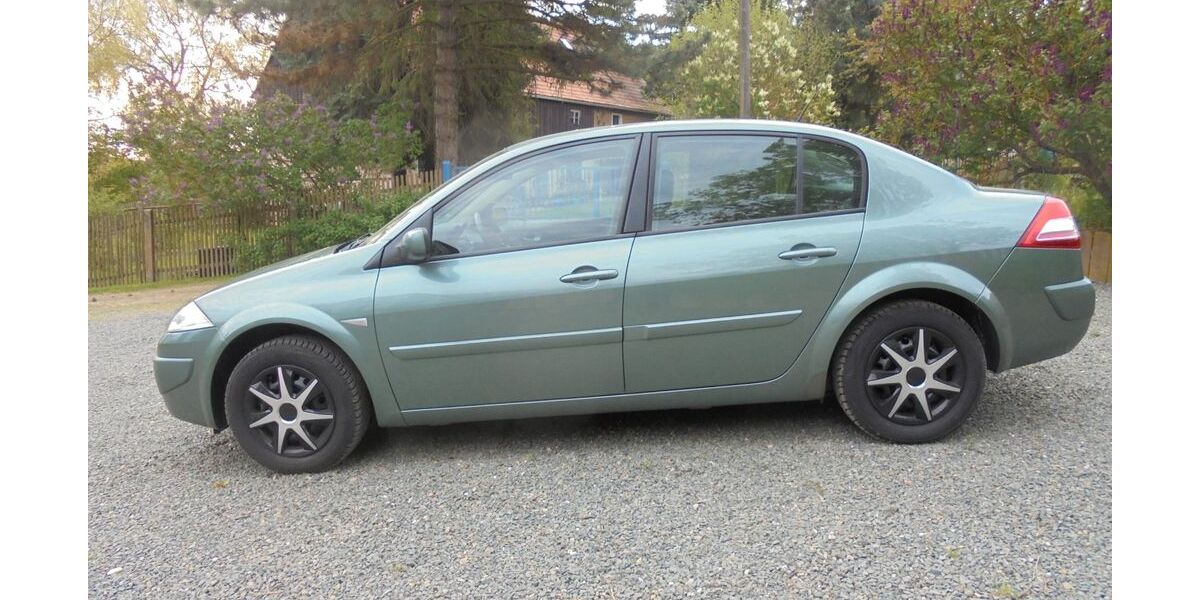 Renault Megane 119.800 km 2.290 &euro; Schwaara 07554