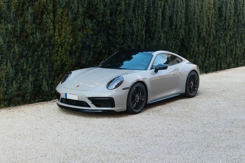 992