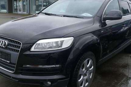 Audi Q7 370.464 km 3.990 &euro; Flensburg 24941
