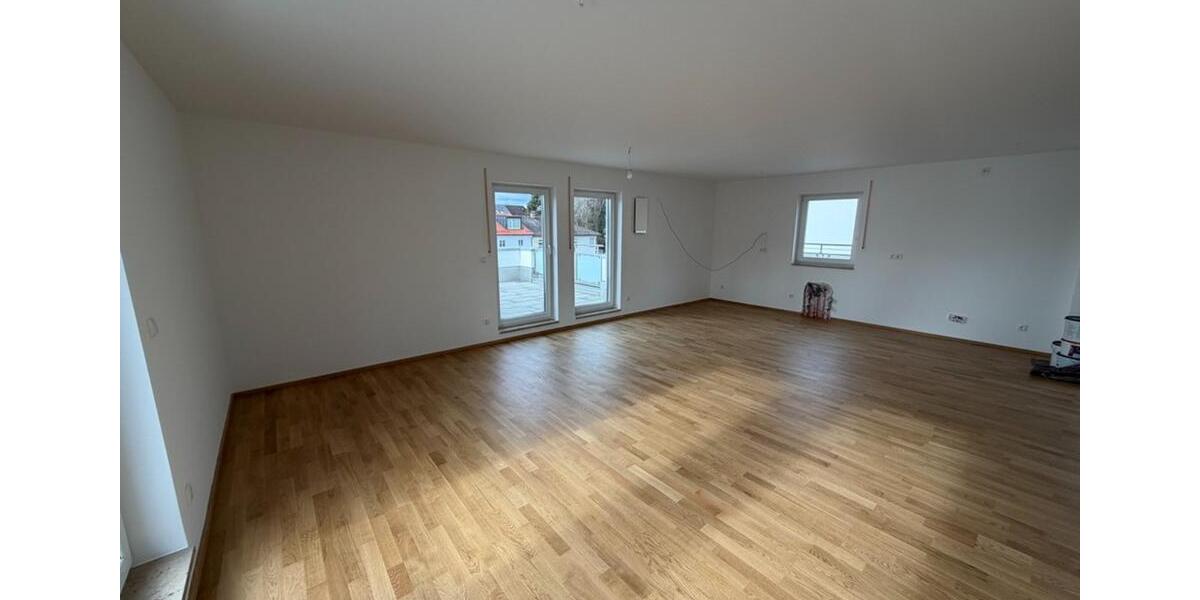 Einfamilienhaus Neubiberg - 3 Zimmer, 125 m&sup2;, 2.050&euro; | Angebot:25881513