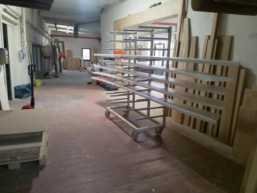 TISCHLEREI MIT WOHNHAUS Haus mit Gewerbehalle Lager Werkstatt zimmer