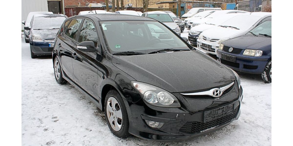 Hyundai i30 66.500 km 6.499 &euro; Berlin 13057