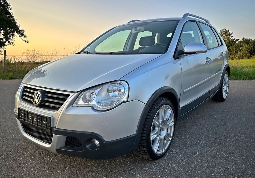 VW Polo 90.000 km 4.900 € Karlsbad 76307