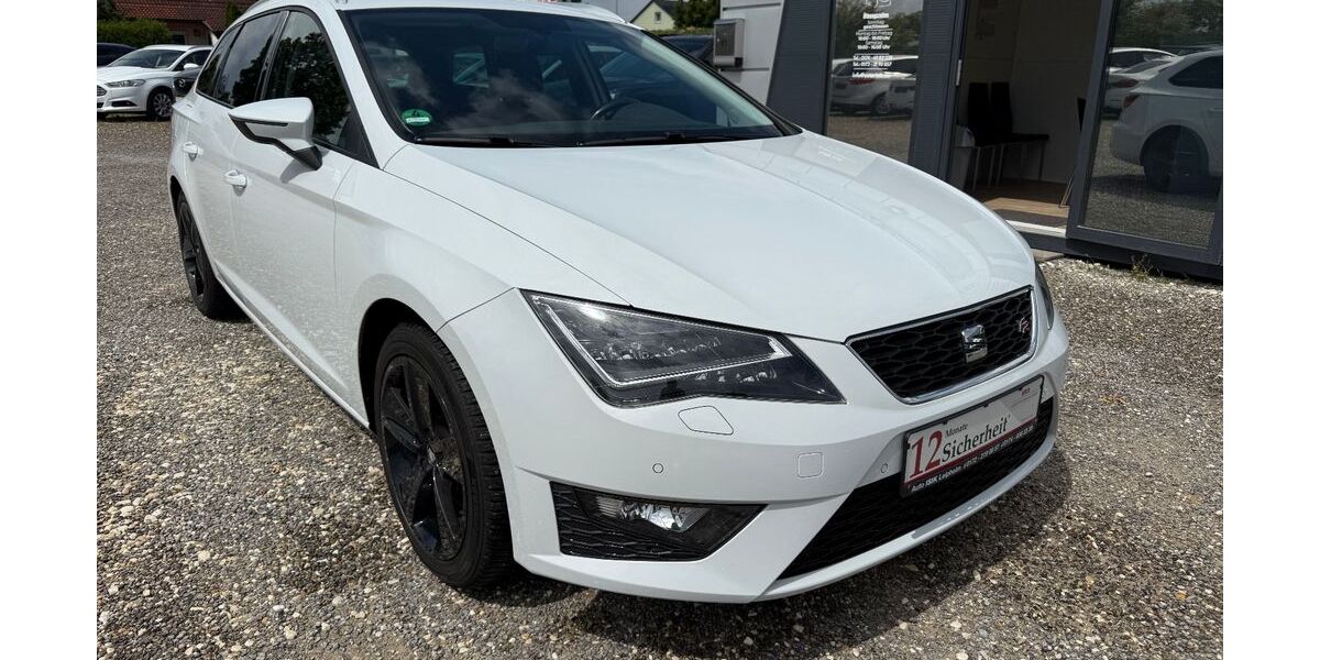 Seat Leon 121.827 km 12.499 € Leipheim 89340