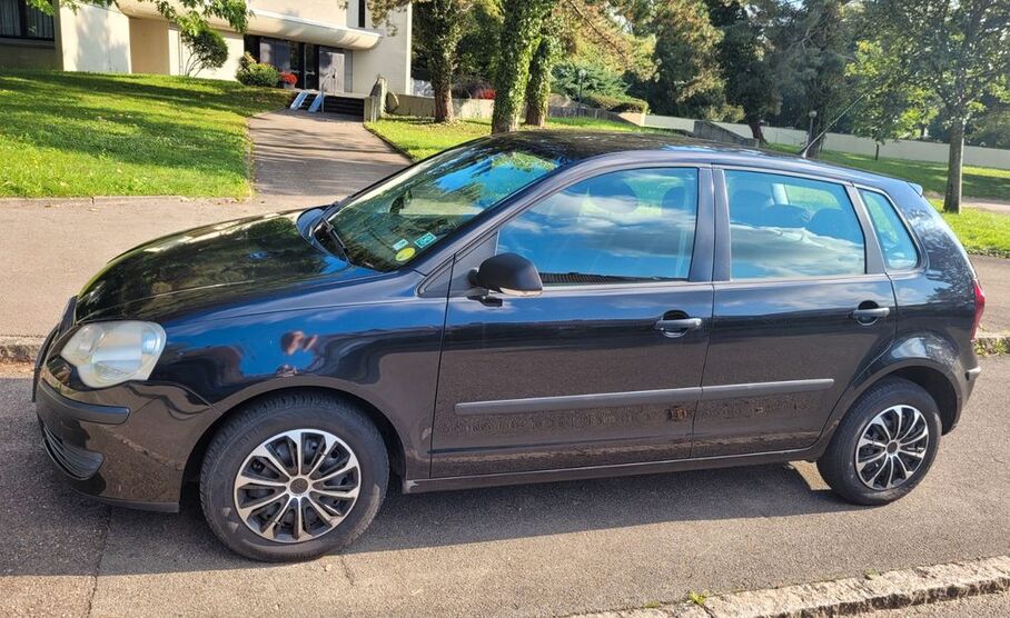 VW Polo 175.000 km 2.800 € Eningen unter Achalm 72800