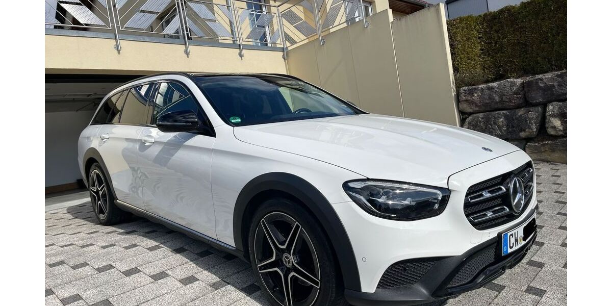 Mercedes-Benz E 220 96.400 km 35.900 &euro; Simmozheim 75397