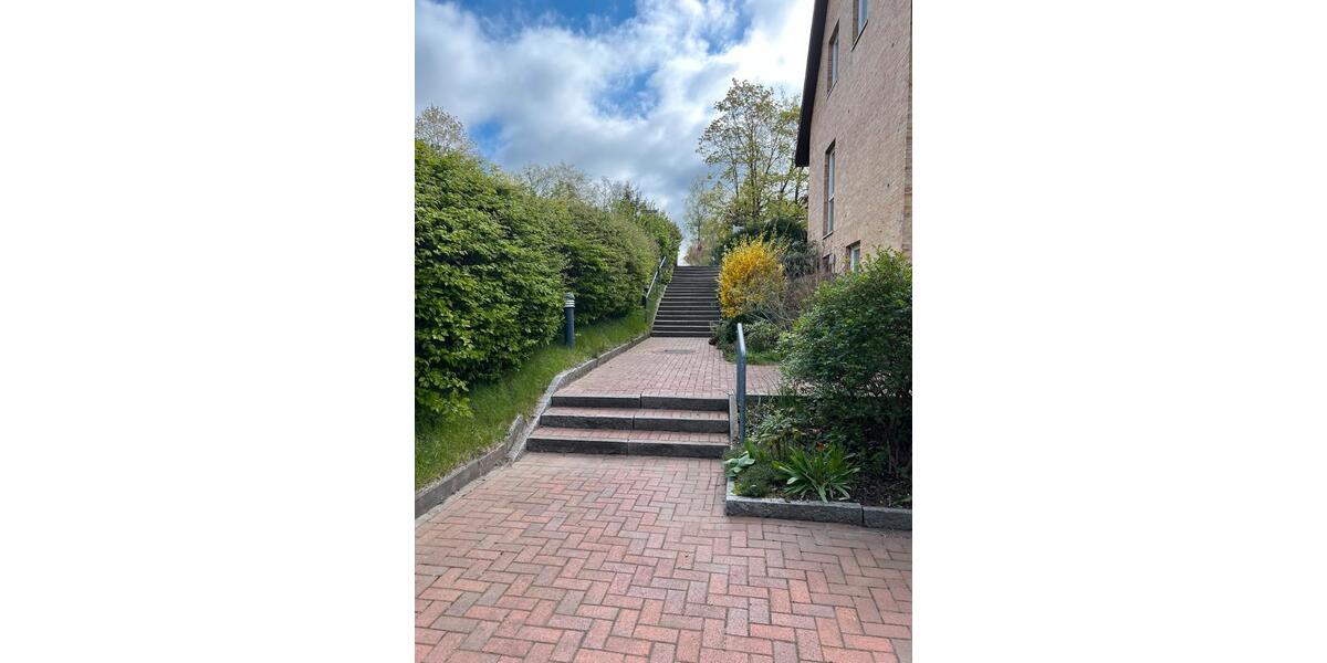 Bungalow Ratzeburg - 5 Zimmer, 253 m&sup2;, 2.400&euro; | Angebot:26296491