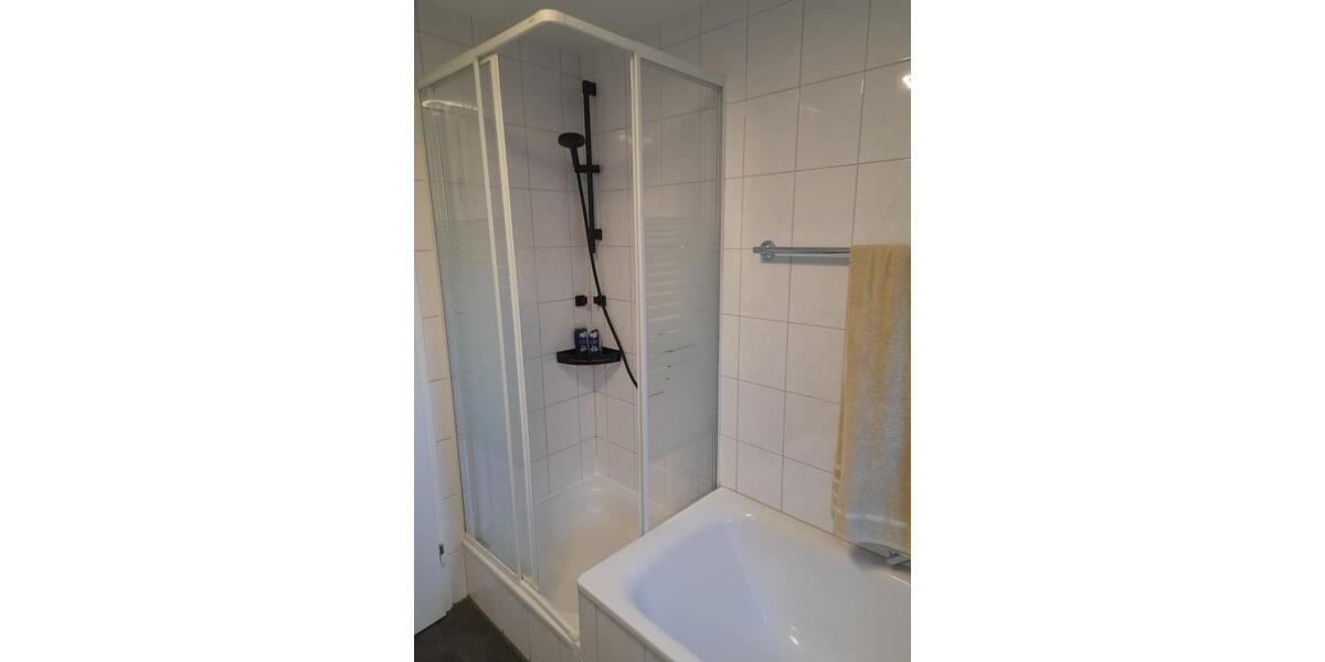 Terrassenwohnung Gummersbach - 2.5 Zimmer, 76 m&sup2;, 209.000&euro; | Angebot:24785699