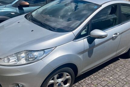 Ford Fiesta 183.000 km 2.730 &euro; Nalbach 66809
