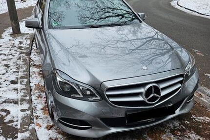 Mercedes-Benz E 220 191.000 km 17.000 &euro; Planegg 82152