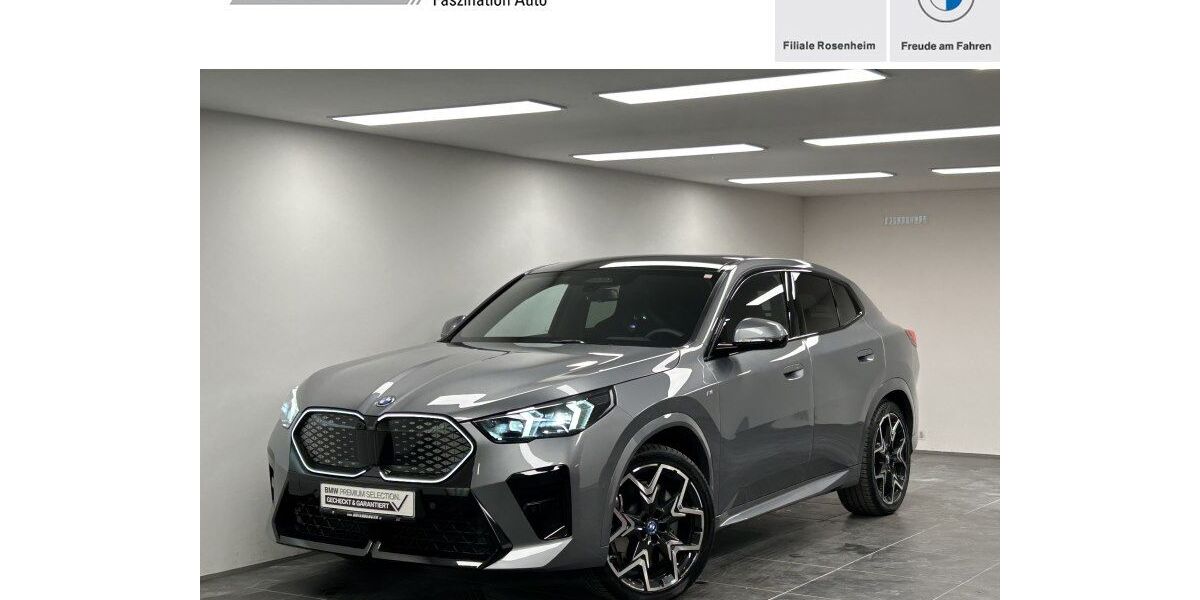 BMW iX2 23.769 km 53.950 &euro; Rosenheim 83026