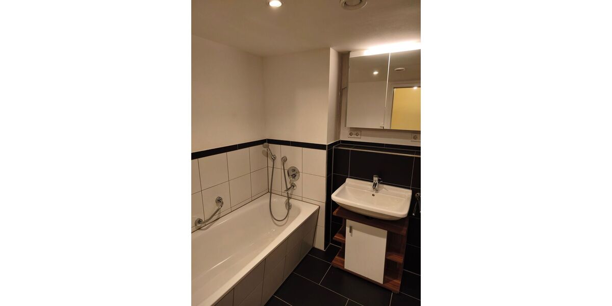 Loftwohnung mit 2 Zimmern und Wintergarten in der Innenstadt von Landau mit bester Aussicht - Appartement Landau Kernstadt | Angebot:26989780