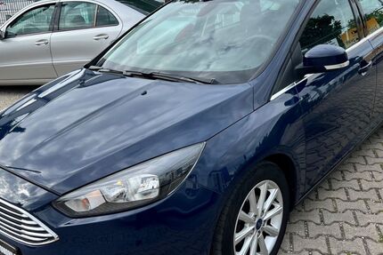 Ford Focus 119.940 km 9.800 € Nürnberg 90431