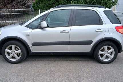 Suzuki SX4 165.000 km 2.500 € Maisach 82216