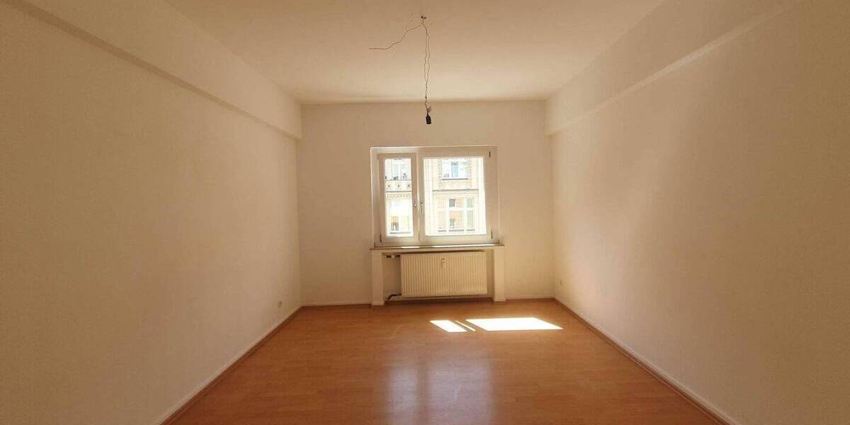 Etagenwohnung Köln-Mülheim Mülheim - 3 Zimmer, 94 m&sup2;, 1.285&euro; | Angebot:26797782