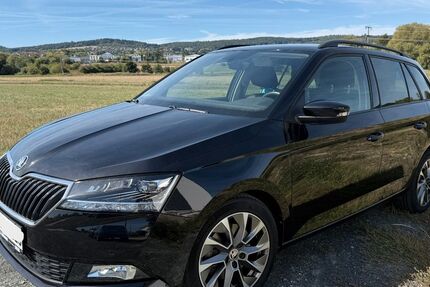 Skoda Fabia 19.000 km 17.000 &euro; Neu-Anspach 61267