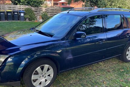 Ford Mondeo 224.000 km 2.700 € Minden 32425