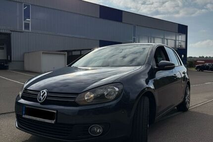 VW Golf 233.873 km 4.499 € Spaichingen 78549