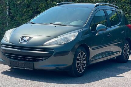 Peugeot 207 221.000 km 2.999 &euro; Wuppertal 42389