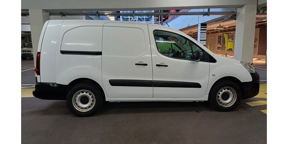 Peugeot Partner 25.500 km 10.500 &euro; Esslingen am Neckar 73733