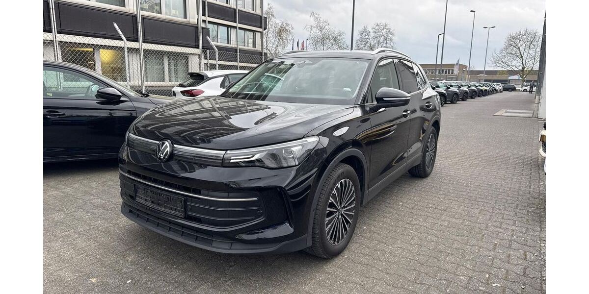 VW Tiguan 48.750 km 31.980 &euro; Rüsselsheim 65428
