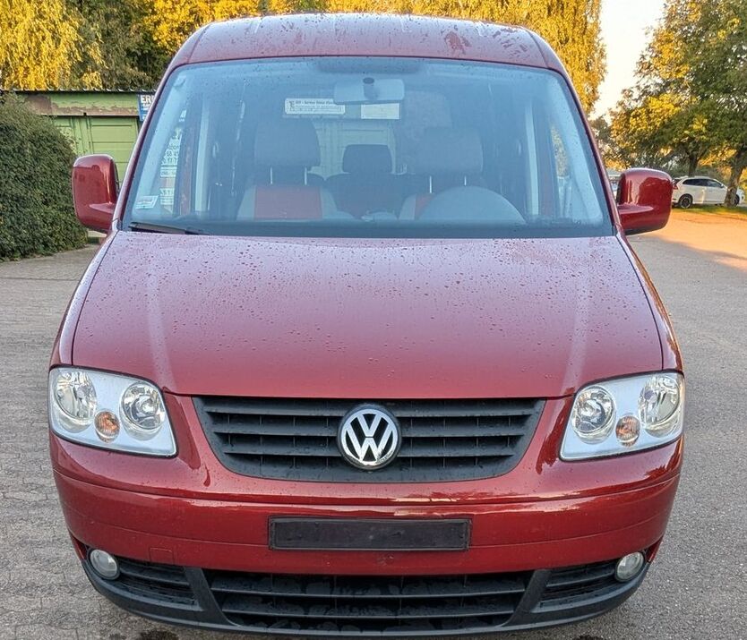 VW Caddy 96.000 km 7.400 € Homburg 66450