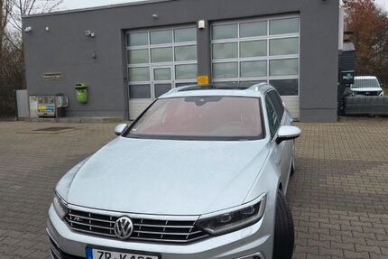 VW Passat 136.000 km 21.900 &euro; Berga- Wünschendorf 07980