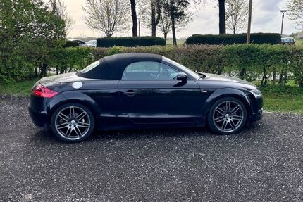 Audi TT 103.000 km 11.500 &euro; Paderborn 33098