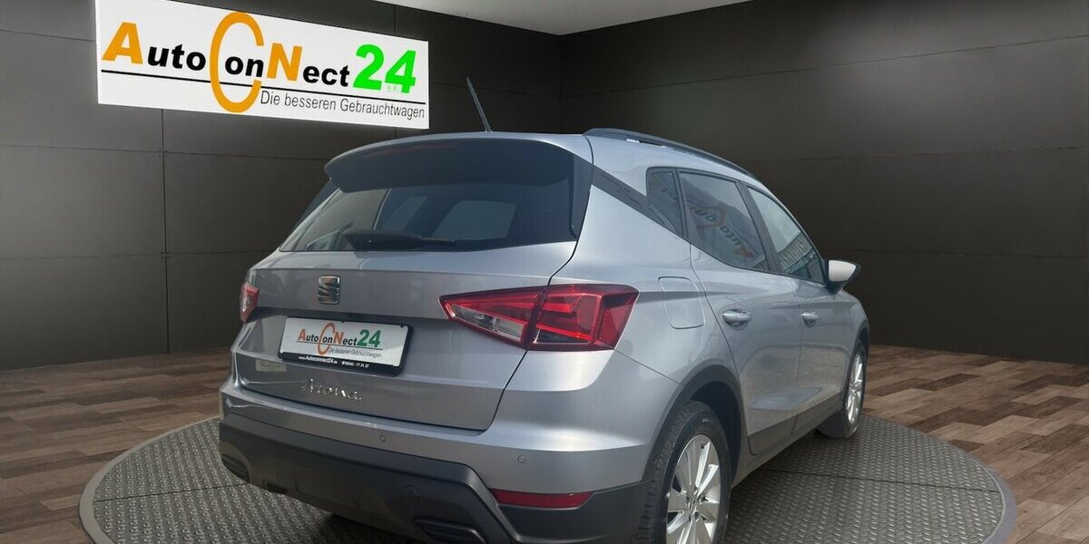 Seat Arona Style *Navi/SHZG/LED/Kamera/PDC/Parklenksyst 40.129 km 15.980 &euro; Bamberg 96052