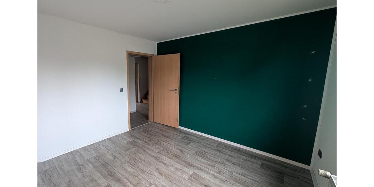 Einfamilienhaus Lauchhammer - 4 Zimmer, 96 m&sup2;, 159.000&euro; | Angebot:27286111