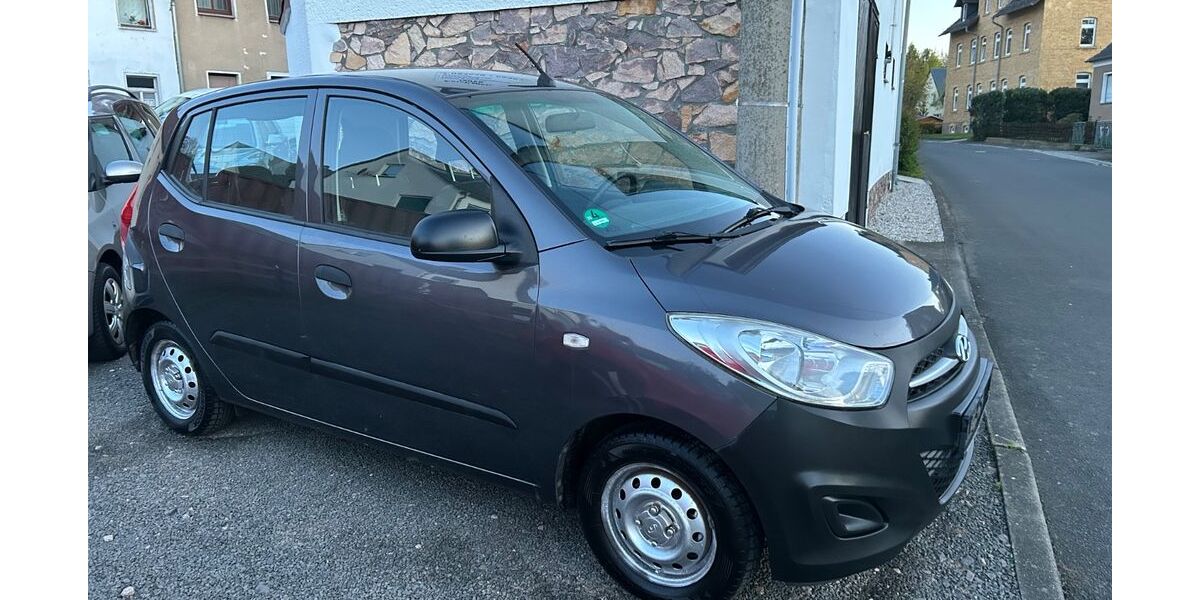 Hyundai i10 160.900 km 2.485 &euro; Frohburg 04654