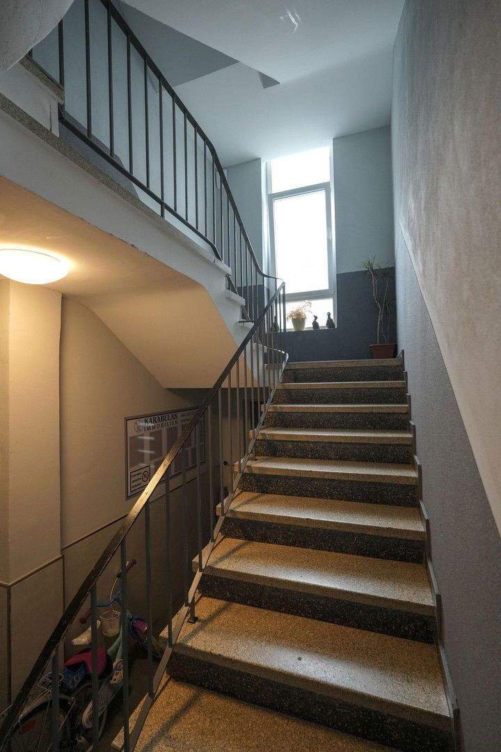 Modernes Wohn- und Geschäftshaus in Top-Lage am Marktplatz von Mönchengladbach 3 zimmer