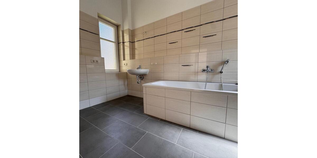 Etagenwohnung Bad Freienwalde (Oder) - 3 Zimmer, 114 m&sup2;, 790&euro; | Angebot:26316478
