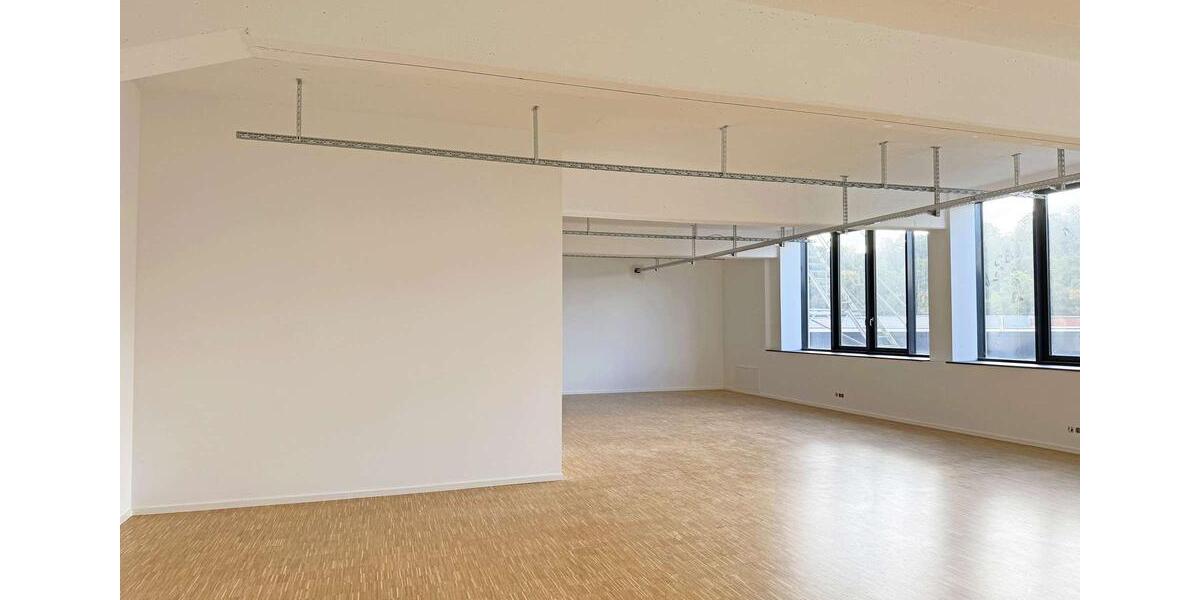 ERSTBEZUG - Hochwertige Büro-& Praxisfläche in Sundern zimmer