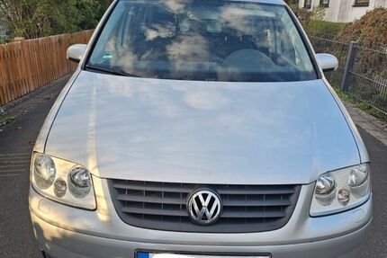 VW Touran 259.000 km 2.300 &euro; Flachslanden 91604