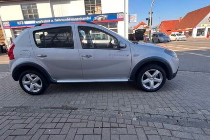 Dacia Sandero 155.500 km 4.599 &euro; Katlenburg-Lindau 37191